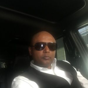 Meet your Posher, Dawit